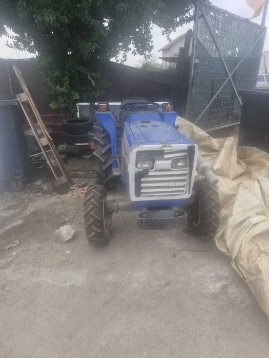 Închiriez tractoraș pentru arat și discuit grădini