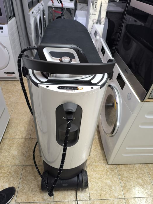 Гладачна маса с парогенератор Miele B 2847