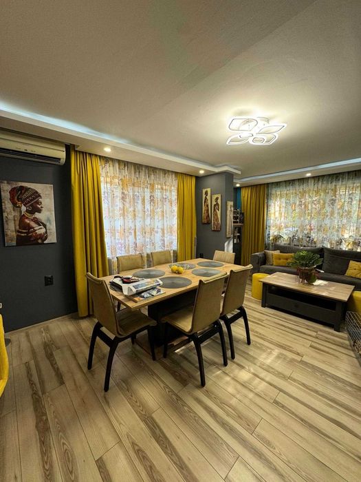 Продава се Четиристаен апартамент в Търговище, Вароша - 130 кв.м за 672 €/кв.м - Снимка #1