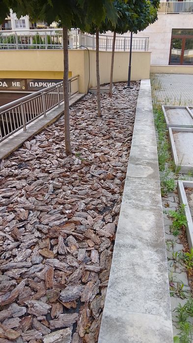 Боров мулч - дребен и едър, за декорация , Трици и талаж.