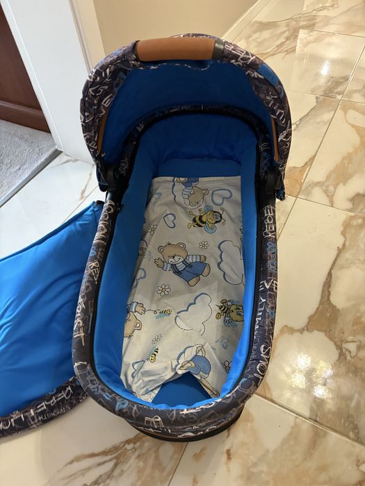 Продавам детска количка Cybex Balios S в комплект със зимен кош
