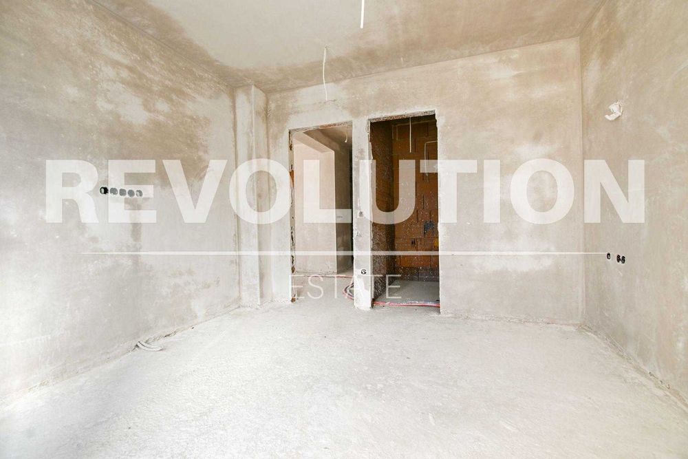 Тристаен апартамент с АКТ 14 в кв. Витоша