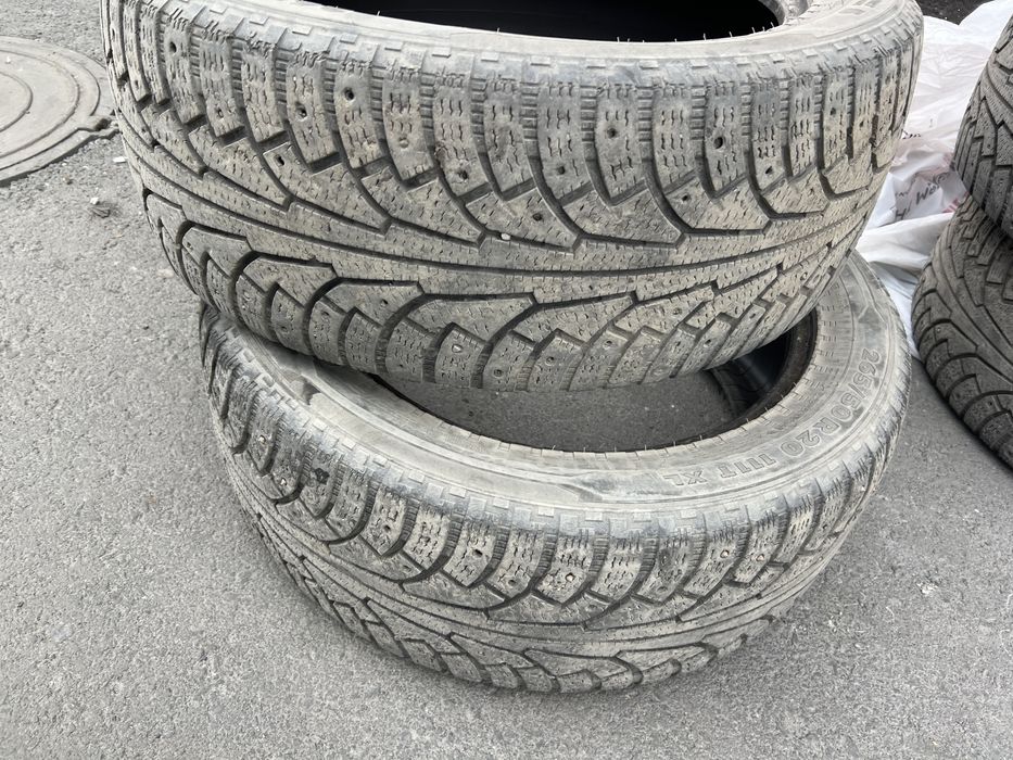 Продам  щимние шины 265/50 размер 20