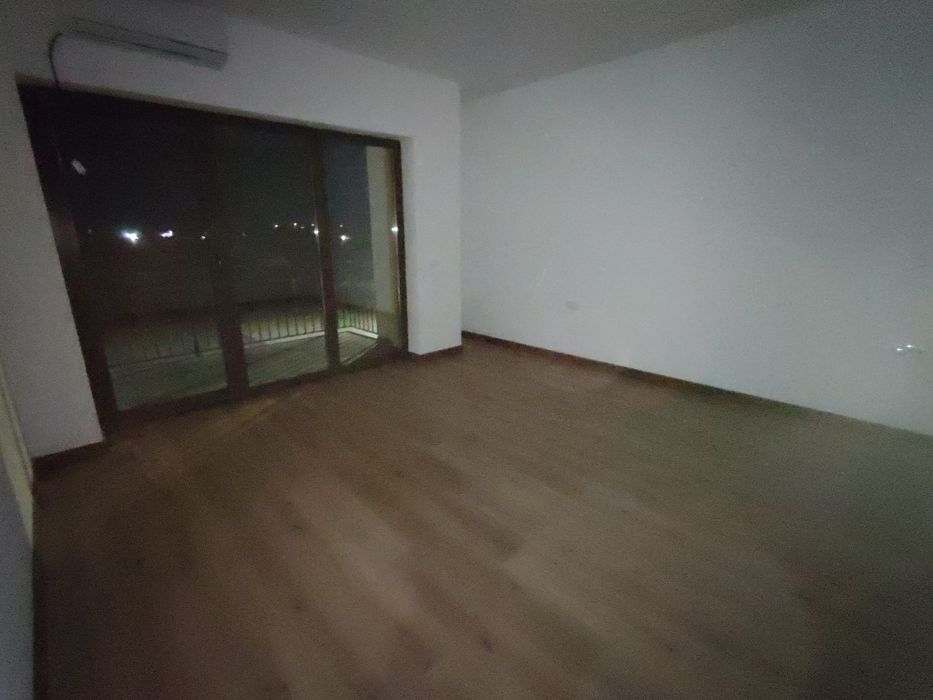 Închiriez apartament cu 1 camera