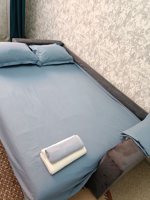 Сдам квартиру посуточно на Батыс 2