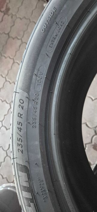 anvelope Michelin 235/45/20