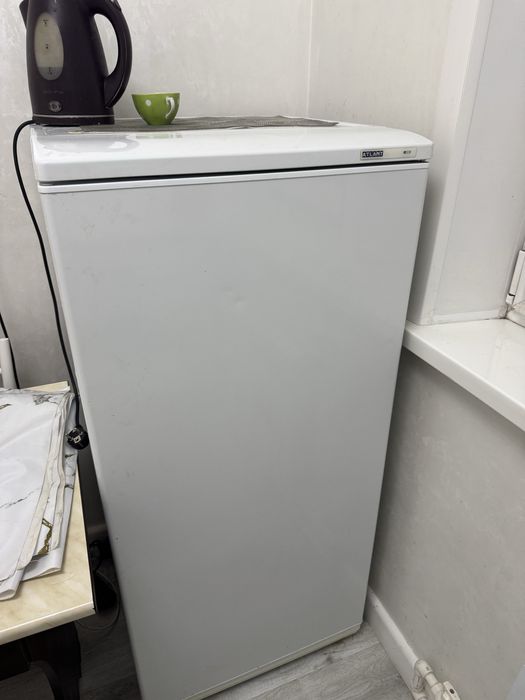 Стол холодильник машинка автомат