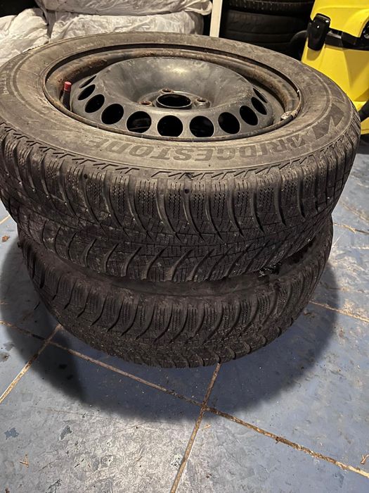 Jenti 15’’ cu cauciucuri iarna 185/65 R15
