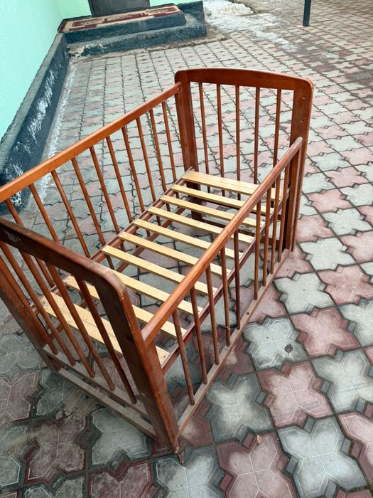 манеж  деревянный 5000тг