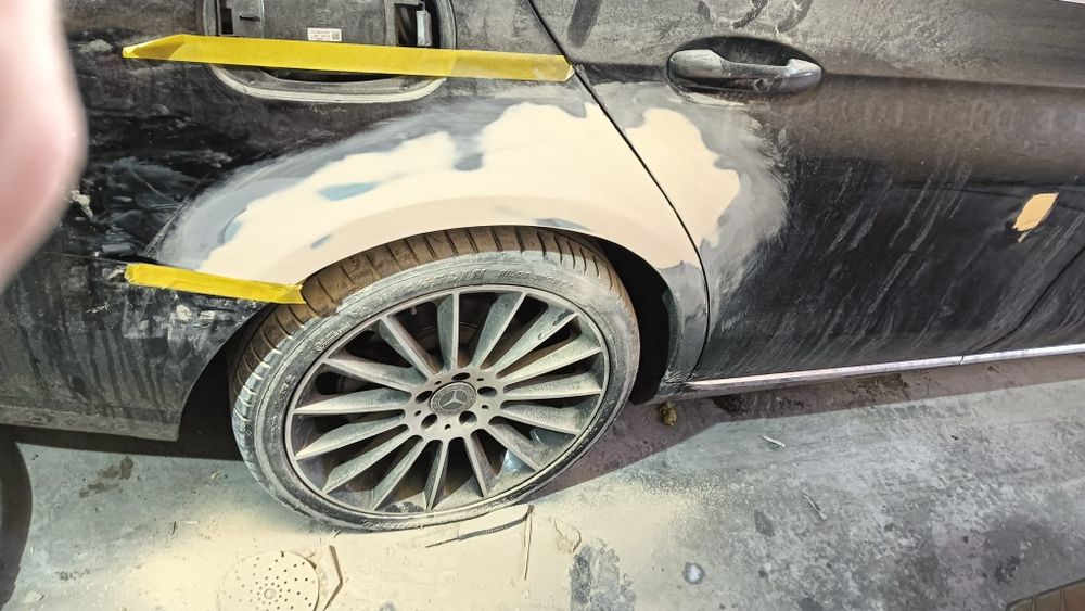 Vopsitorie auto tinichigerie 500-800lei piesa