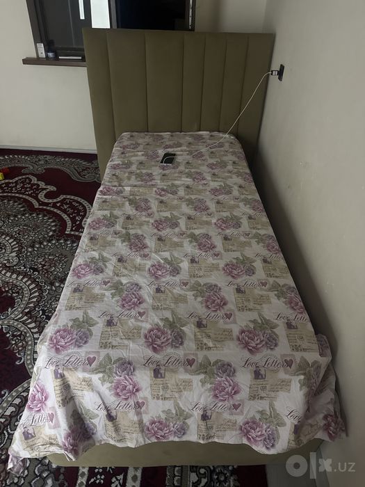 Диван йанги замонавий!!