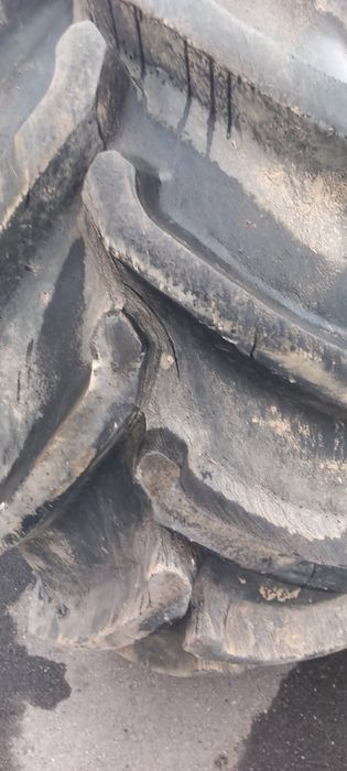 Гуми за комбайн 30.5-32 95%