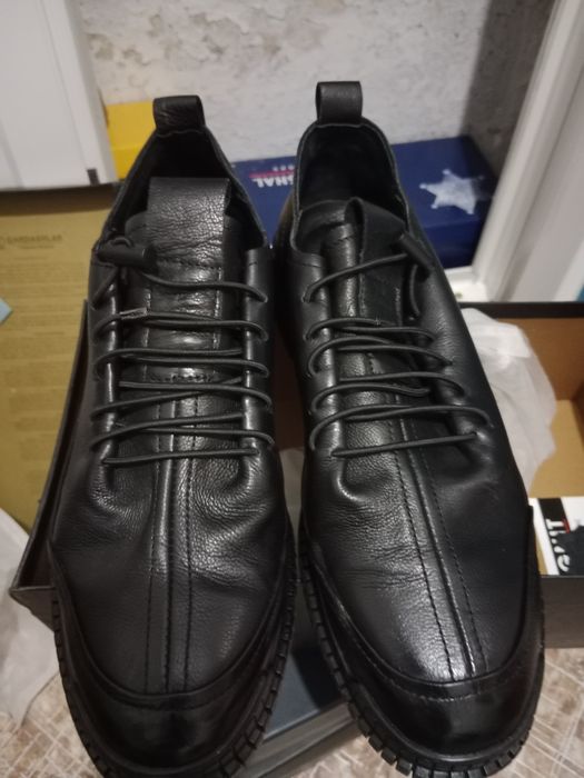 Продам новый туфли