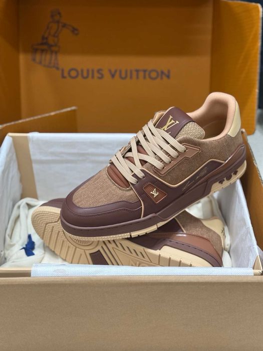 Adidasi Louis Vuitton Trainer Premium