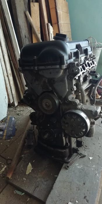 Двигатель на Hyundai solaris 2013