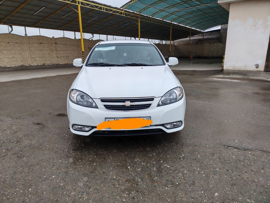 Жентра сотилади бензинда