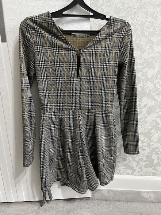 Платья в отличном состоянии