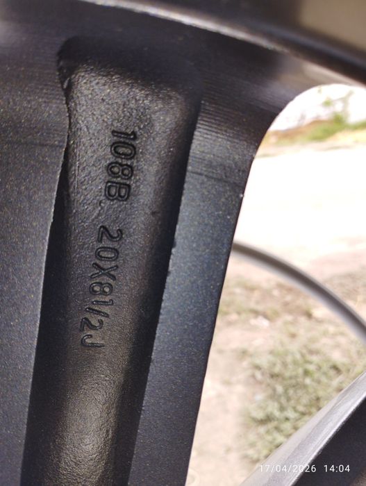 Lexus diska sotiladi dona