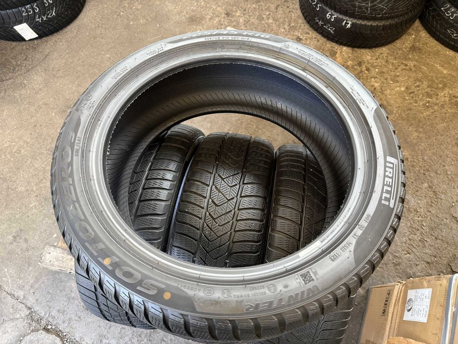 Anvelope Iarna 225/45 R18 - stoc depozit