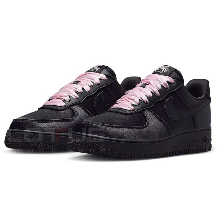 Nike air force 1’ 07 limited edition