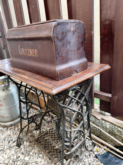 Masina de cusut Gritzner vintage de colectie