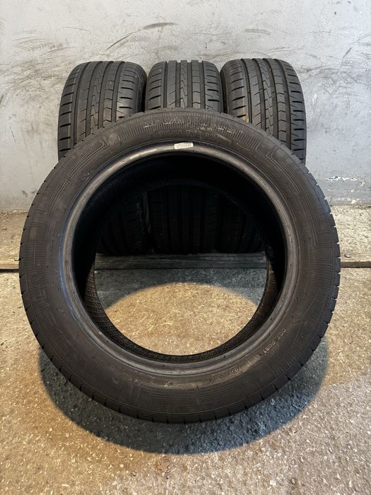 Гуми 195/50/15 VREDESTEIN Sport trac Giugiaro