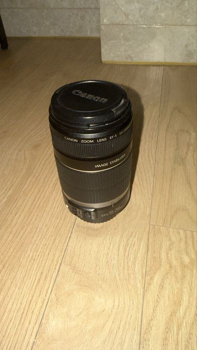 Canon EFS 55-250mm линза