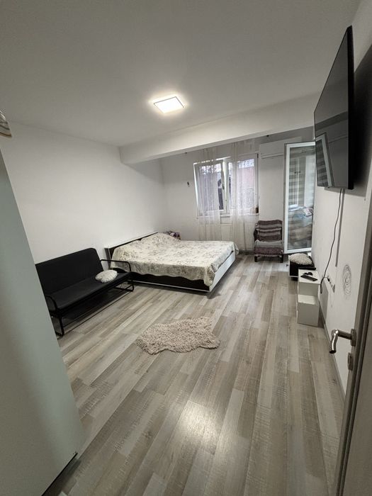 Garsoniera de vanzare zona Grand Arena