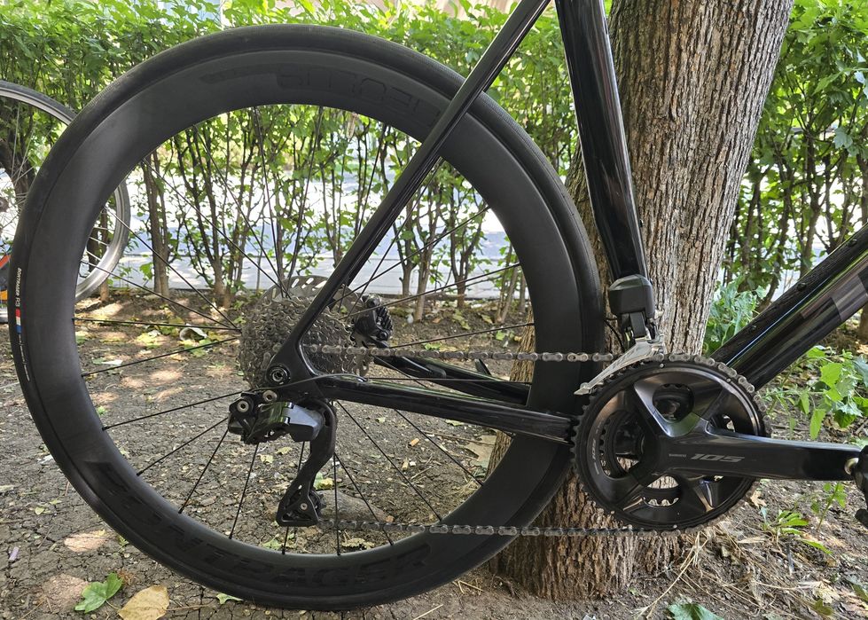 Trek Madone SL 6 Gen 8 състезателен шосеен карбонов велосипед