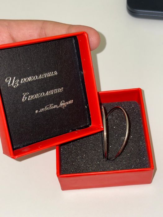 продам серьги конго