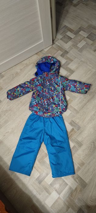 Продам детский костюм