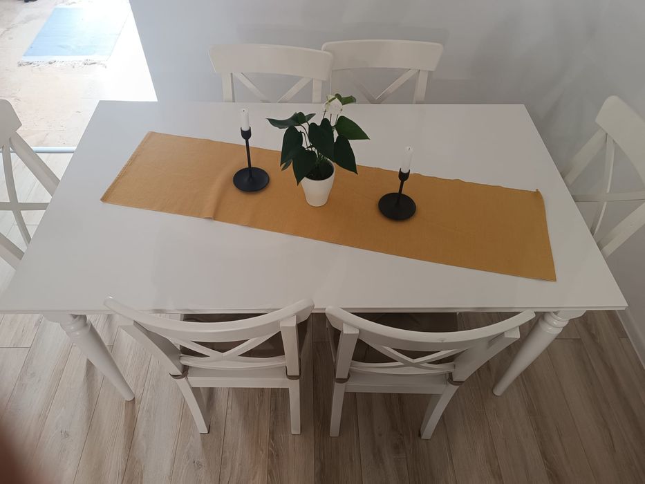 Masa extensibila Rosentorp IKEA