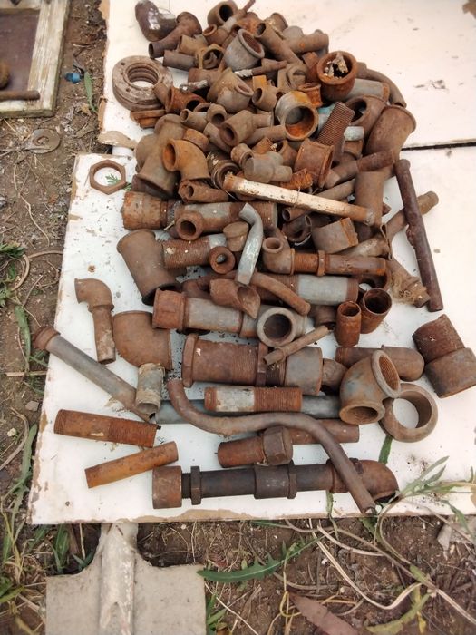 Краны, вентили, сгоны, отводы и заглушки.