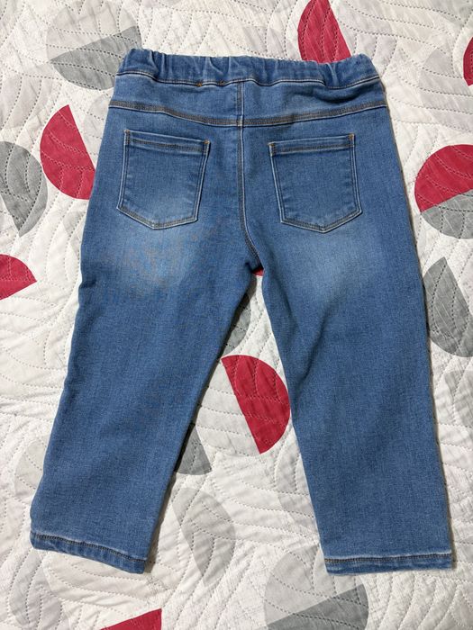 Продам новые детские джинсы