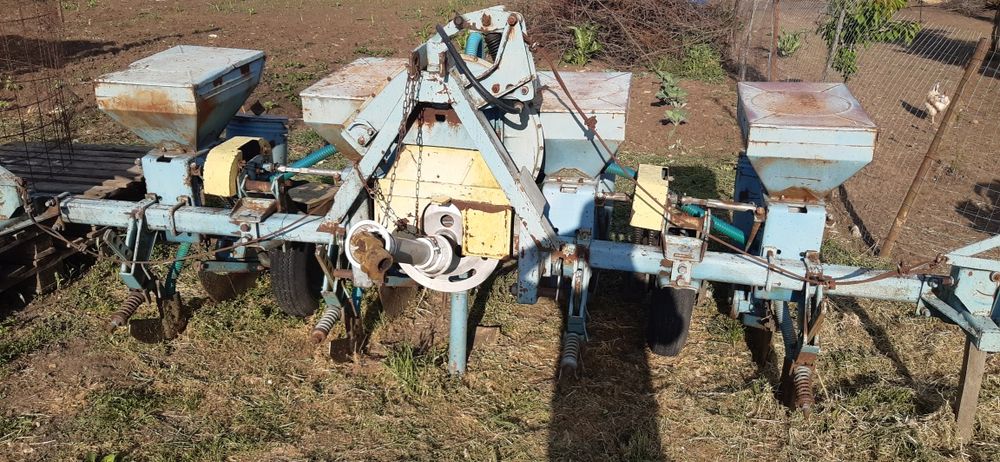 Semanatoare plante prasitoare SPC4