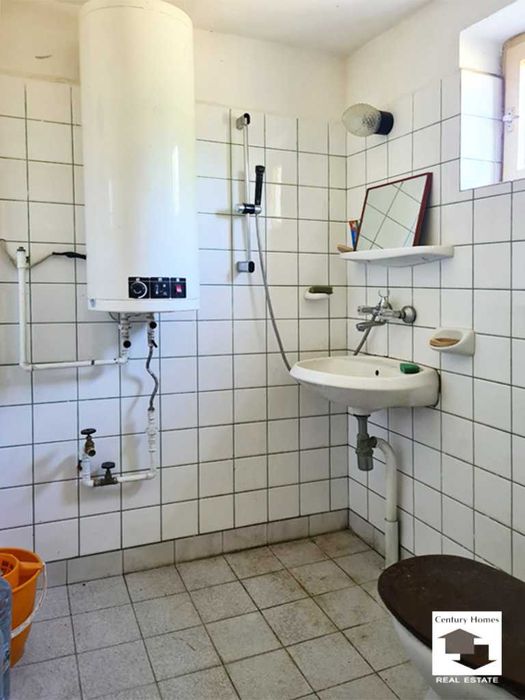 Продава се Къща в с. Балван, Област Велико Търново - 220 кв.м за 682 €/кв.м - Снимка #8