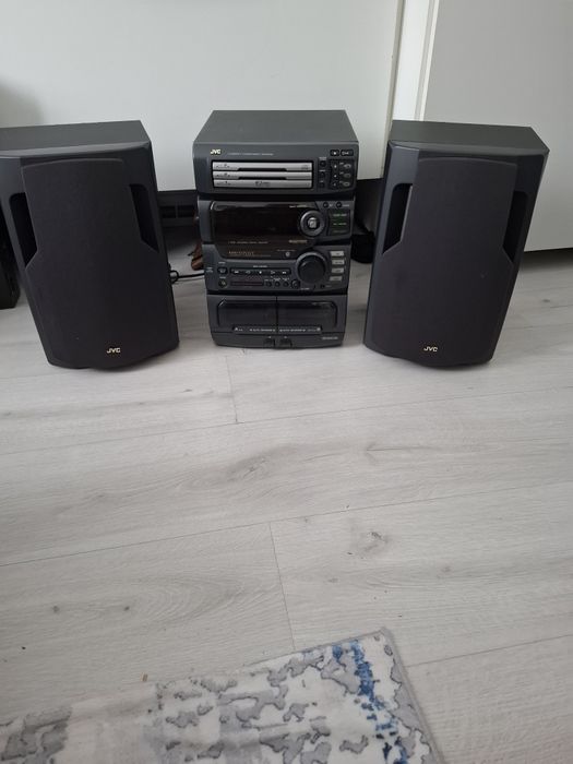 Sistem audio JVC model CA-D701T Multifuncțional