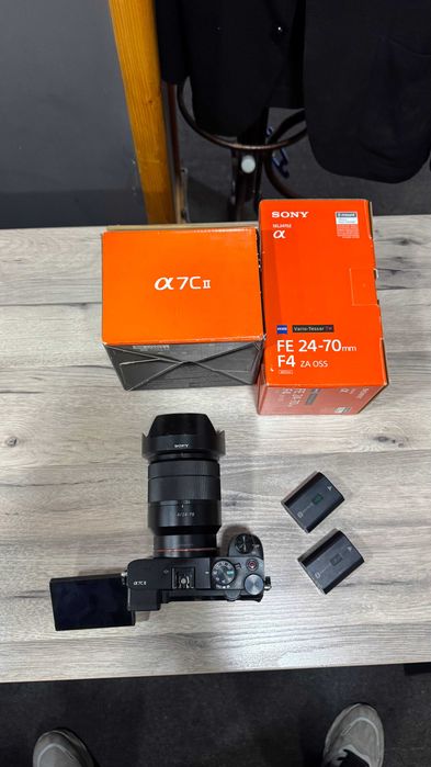 Sony c II 2-pokalinya sotuvda  shoshiling