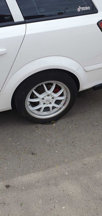 vand sau schimb opel astra h 2006