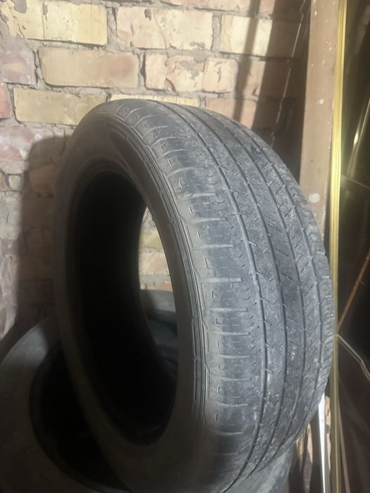 Автошина на кроссовер