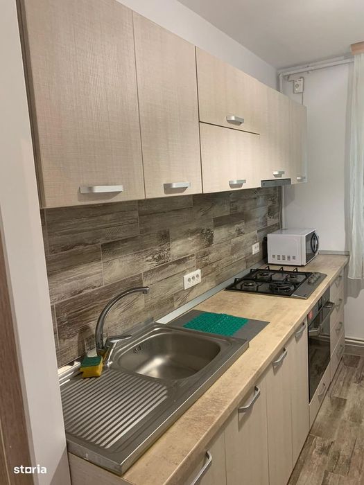 Apartament 2 camere semidecomandat zona Tomis 1 Constanța