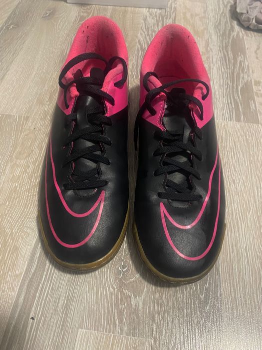 Обувки за футбол