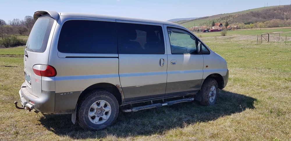 HYUNDAI H-1 2001 — imagine 2
