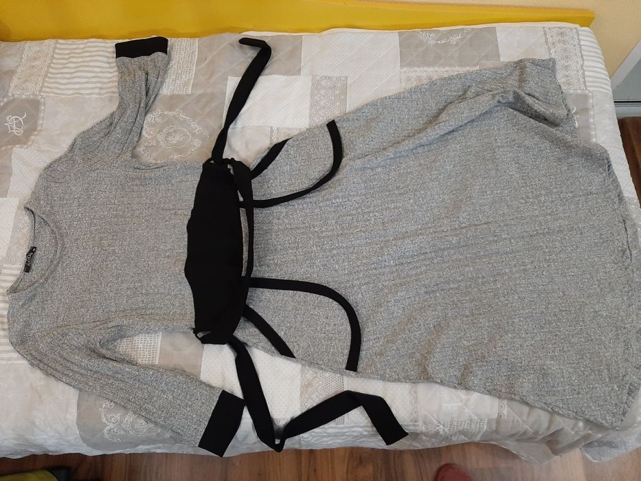 Рокля от плътно трико