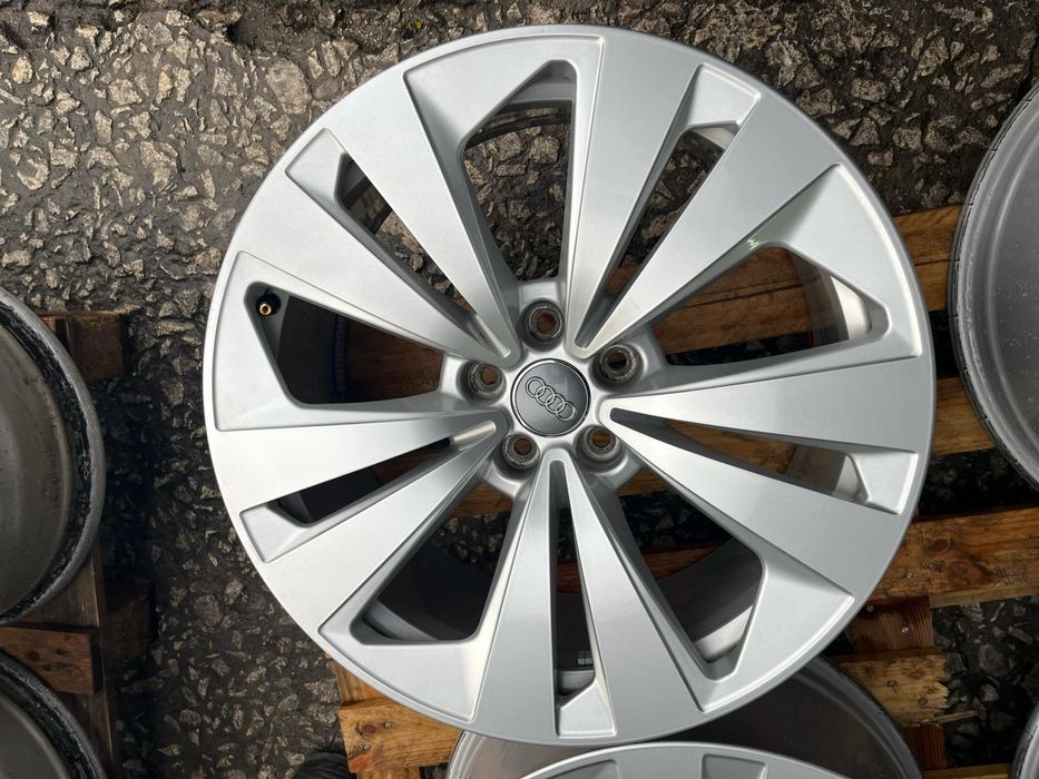 19'' Et20 алуминиеви джанти Аudi Q5 Q7 A8 A7 A6 A5 Q8 4M8601025 ном102