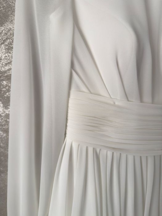 Rochie de mireasa nouă