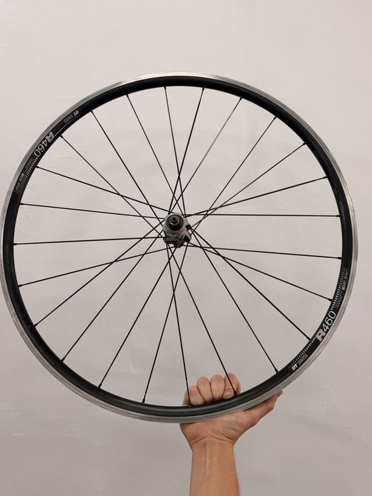 Задна капла шосеен велосипед DT Swiss R460