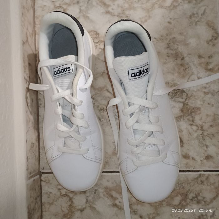 Маратонки Адидас / Adidas 37 номер