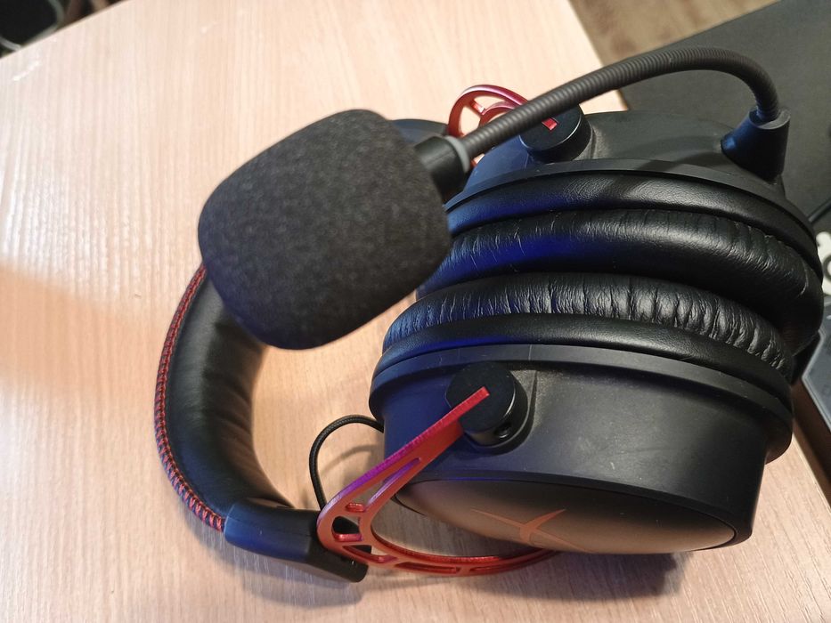 HyperX cloud alpha wireless