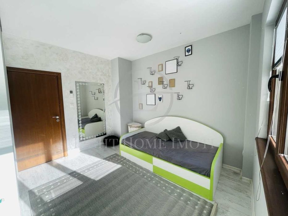 Продава се Четиристаен апартамент в Пловдив, Тракия - 86 кв.м за 2000 €/кв.м - Снимка #9